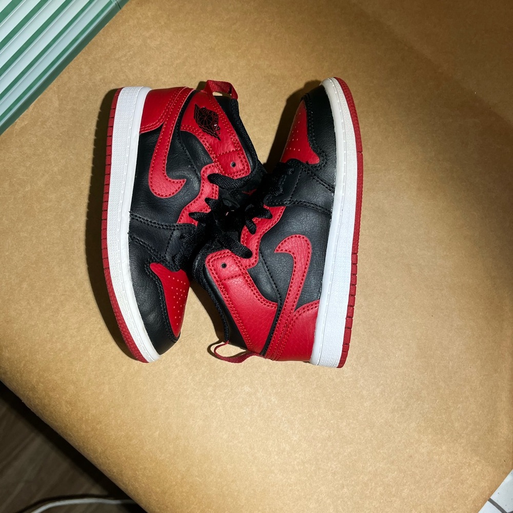 COPY - Boys Nike Air